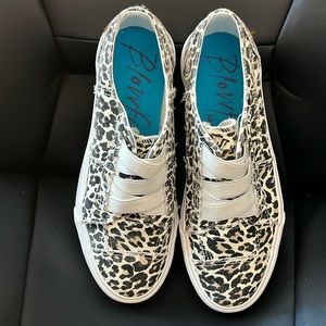 Blowfish Malibu Sneakers Size 7.5